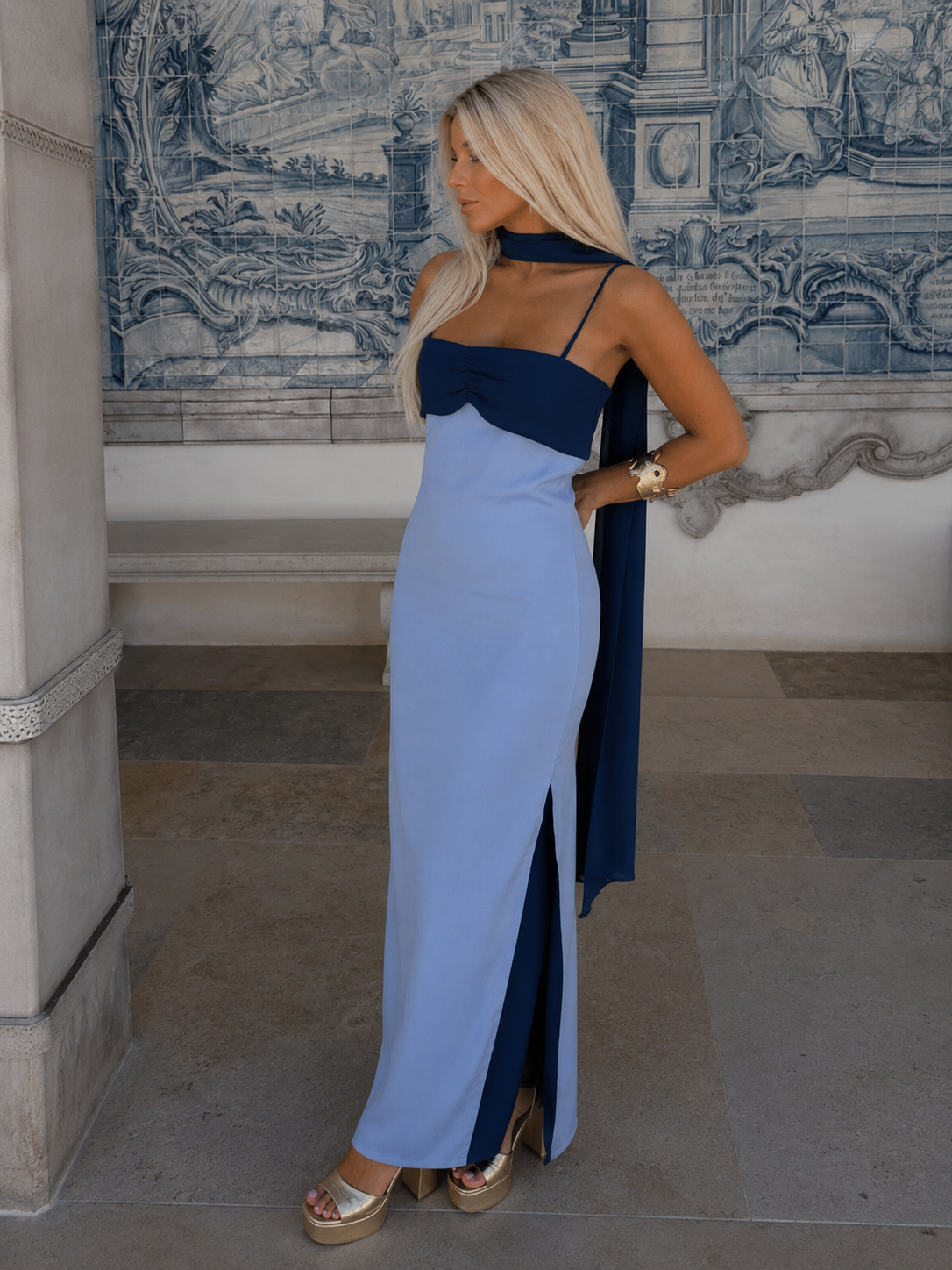 nina | blue moon